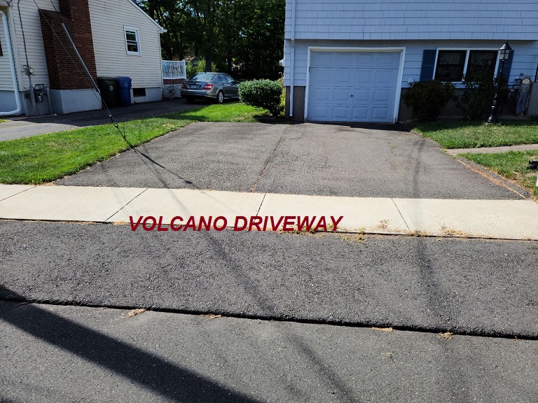 VOLCANO DRIVEWAY